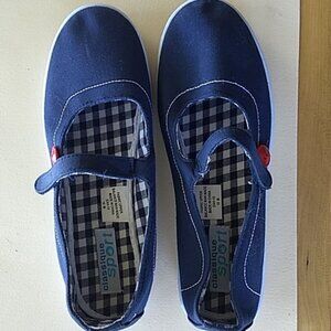 Classique Sport Blue Canvas Shoes Front Strap Inside Checker  Style Size 10M